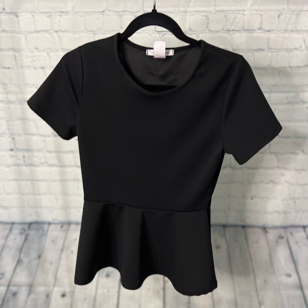 Caution To The Wind Peplum Top | Sz M